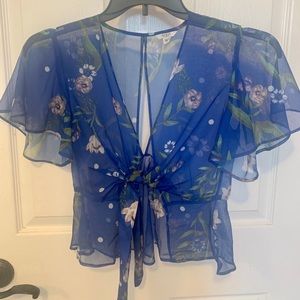 GUESS blue floral summer top